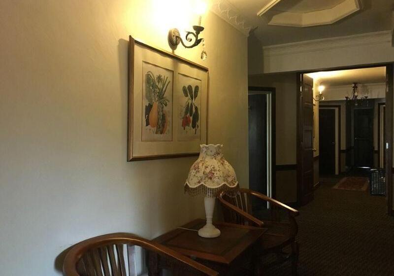 فندق The Bala's Holiday Chalet