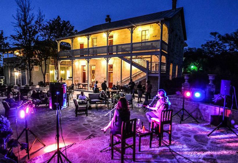 ホテル Legendary Texas Polo Club At Phillip Manor Sqaure B&b