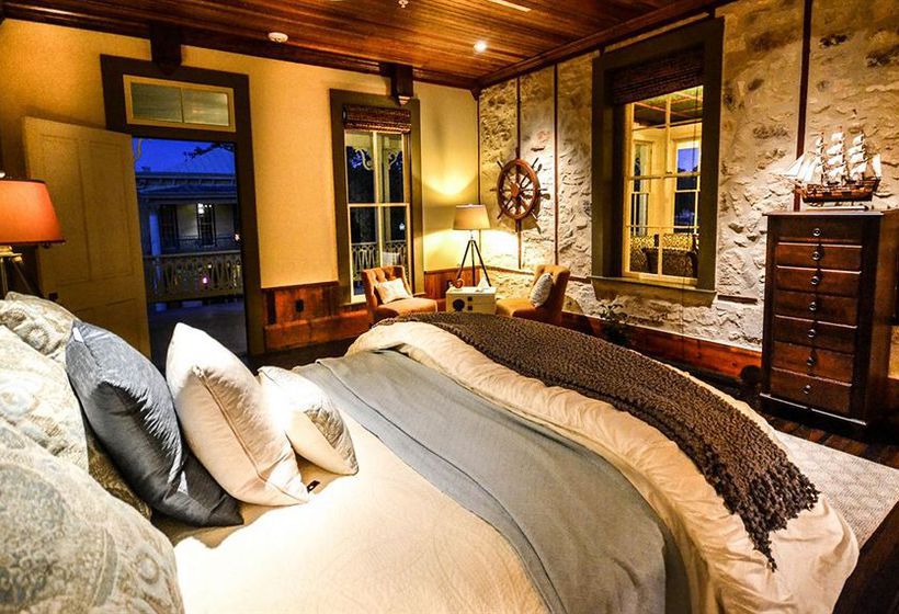 ホテル Legendary Texas Polo Club At Phillip Manor Sqaure B&b