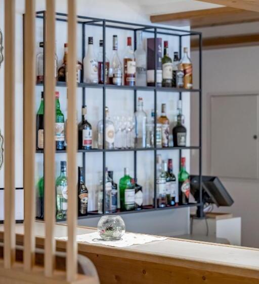 Отель Tilia Living