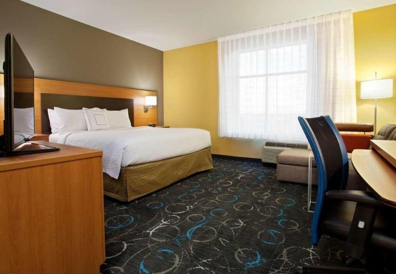 فندق Towneplace Suites By Marriott Carlsbad