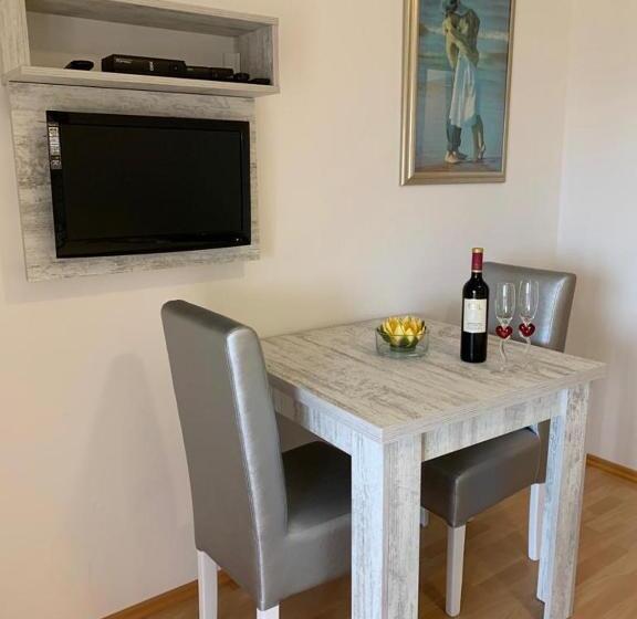 酒店 Villa Natalija