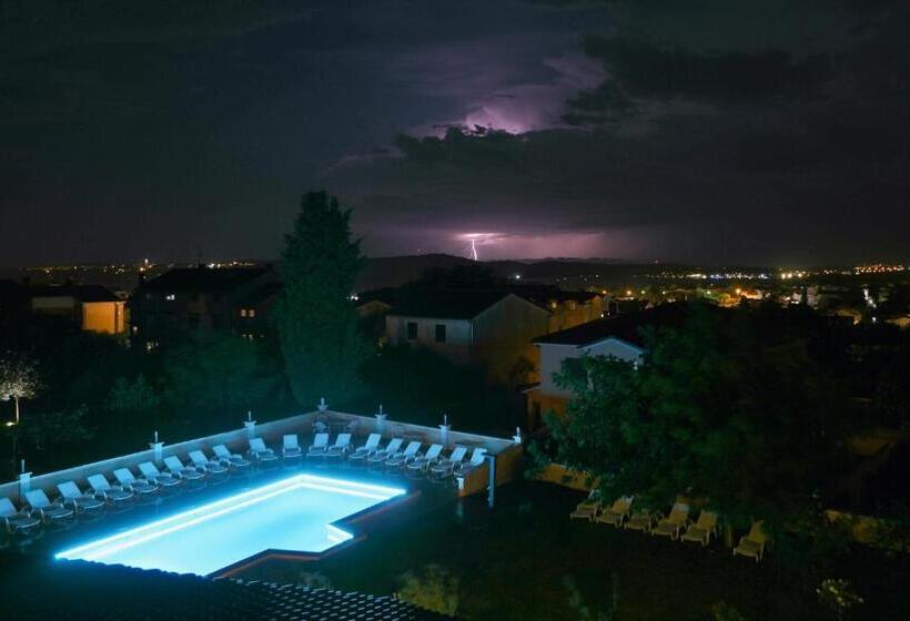 酒店 Villa Natalija