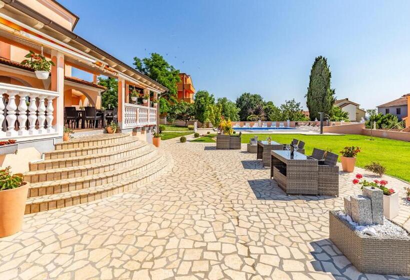 酒店 Villa Natalija