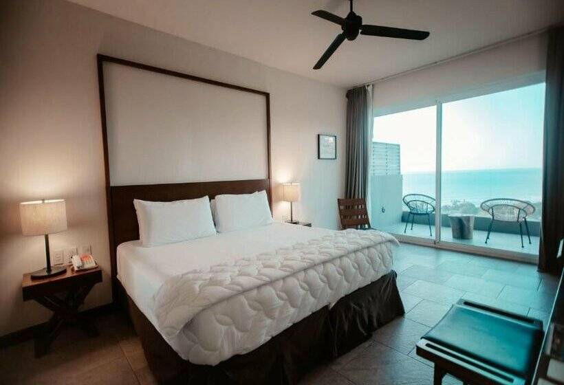 ホテル Wyndham Tamarindo