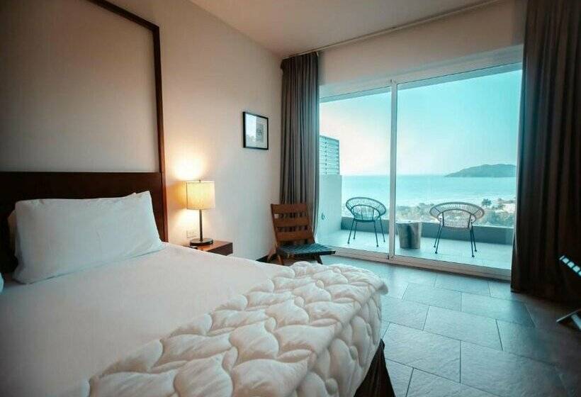 ホテル Wyndham Tamarindo