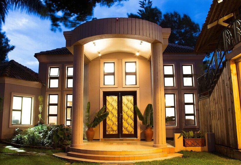 هتل Zawadi House Lodge