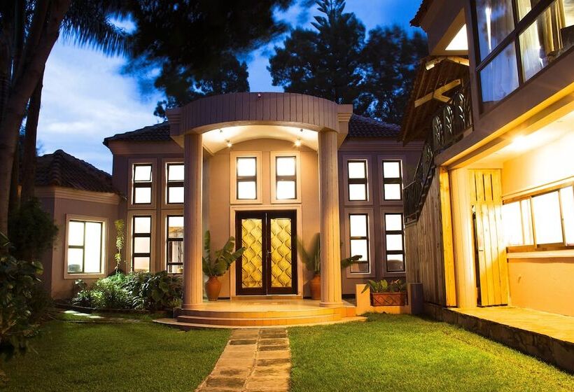 هتل Zawadi House Lodge