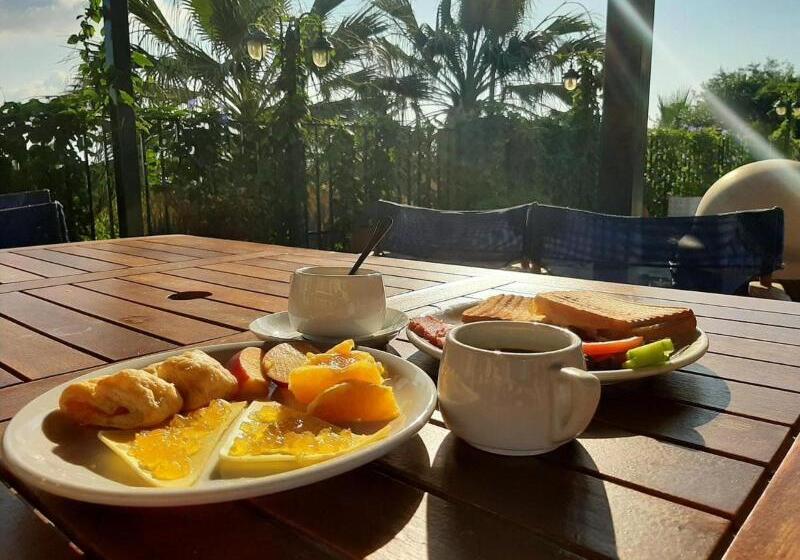 Kerkyra Beach Hotel & Apartments