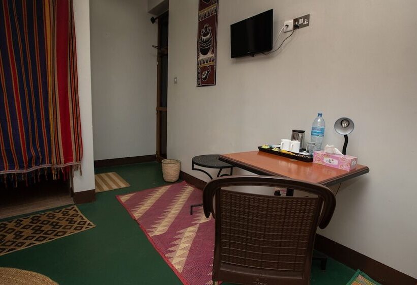 تختخواب و صبحانه Korona Villa Lodge