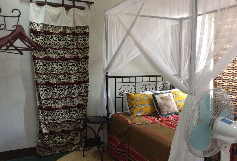 تختخواب و صبحانه Korona Villa Lodge