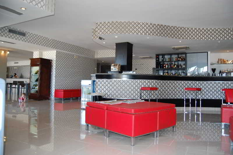 Majestic Luxury Hotel Castro