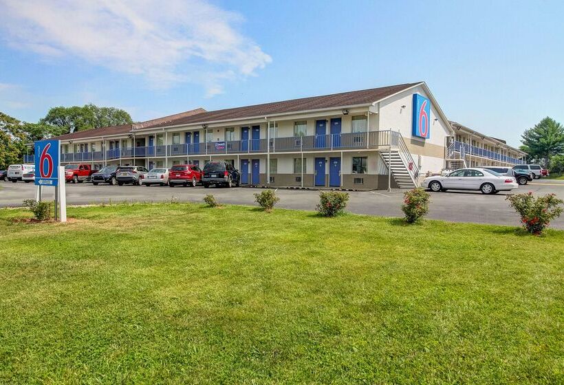 Motel 6charles Town, Wv