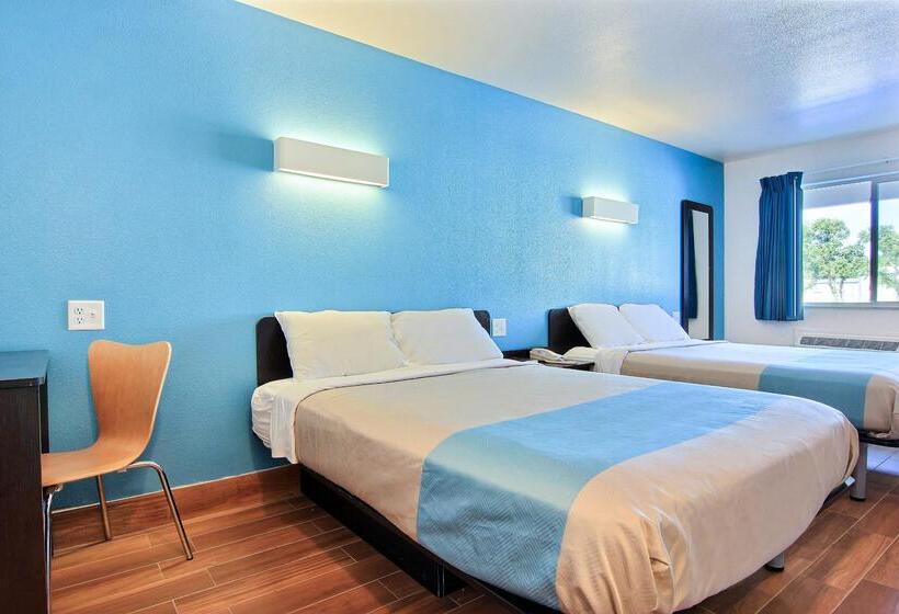 Motel 6 Rockport, Tx