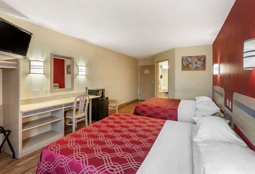 فندق على الطريق Econo Lodge