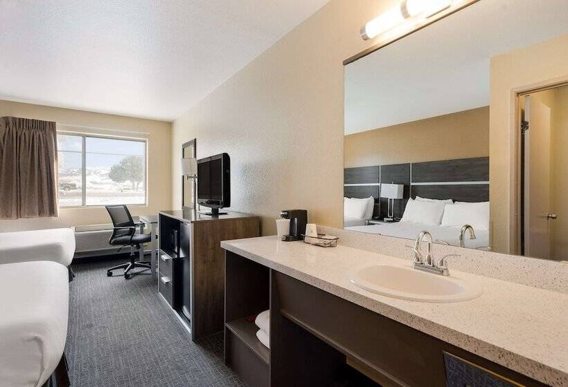 מוטל SureStay Hotel by Best Western Wells