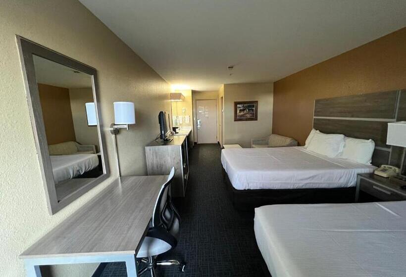 מוטל SureStay Hotel by Best Western Wells