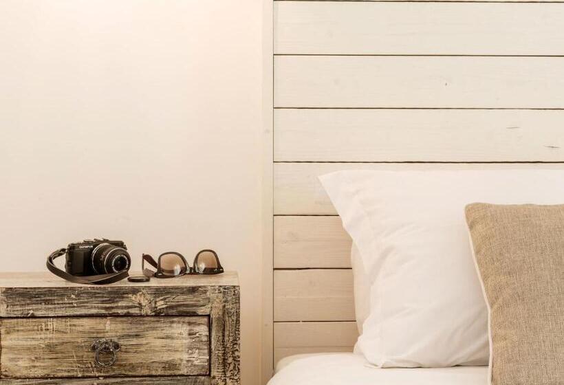 Paradise Design Apartments