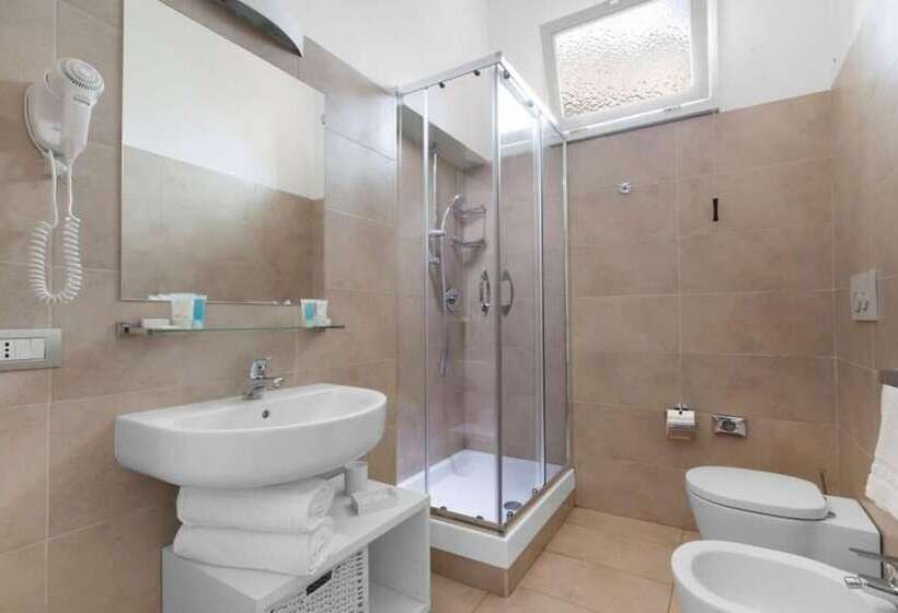 پانسیون Oriana Homèl Roma