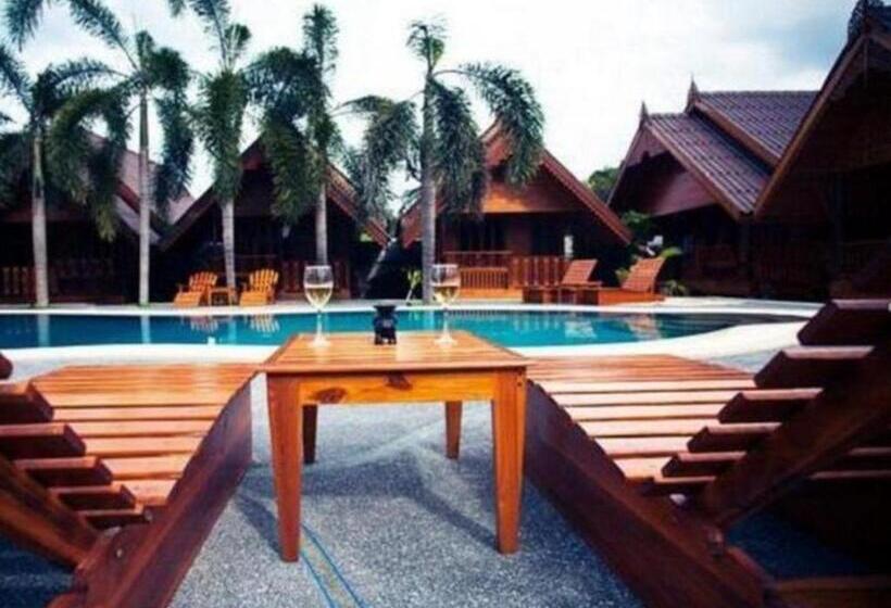 Srisawat Resort
