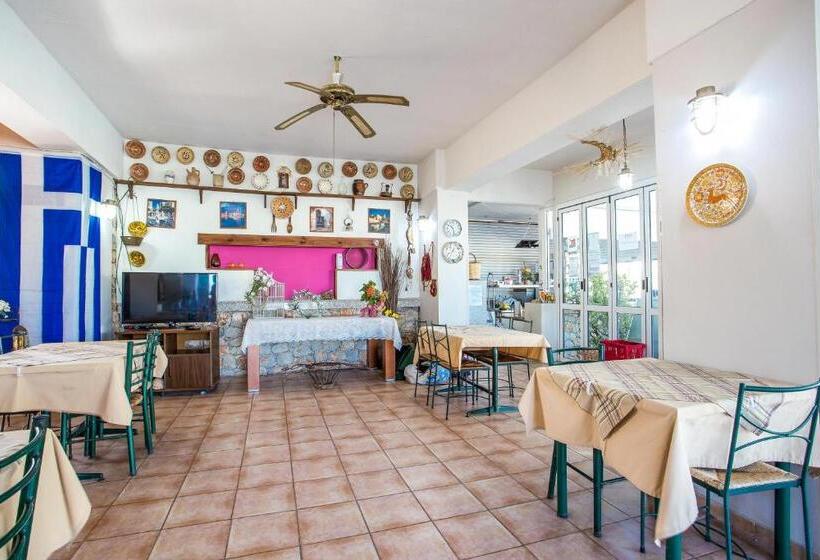 Vickys Studios Faliraki
