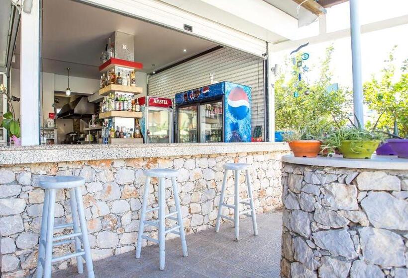 Vickys Studios Faliraki