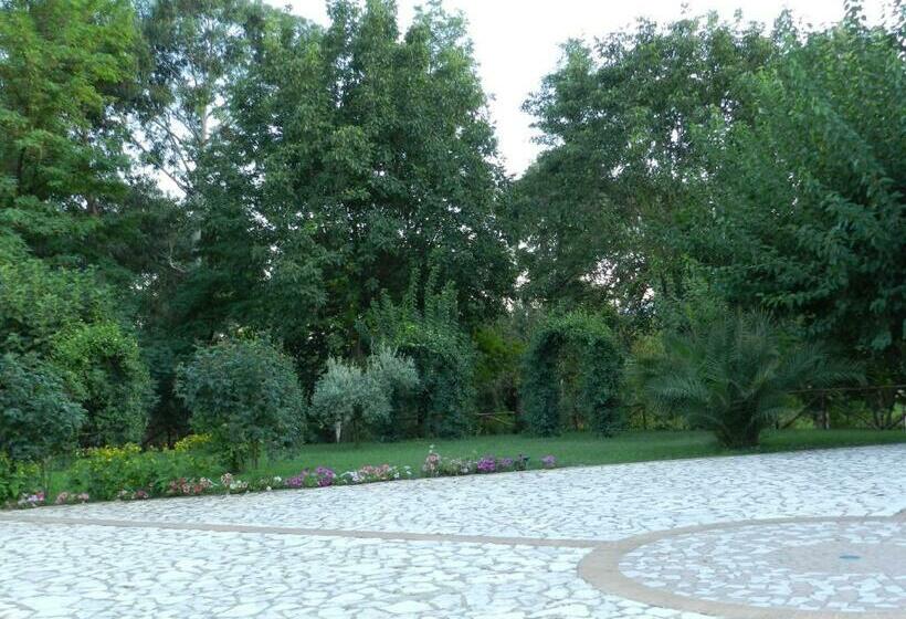 호텔 Il Nibbio Reale Country House