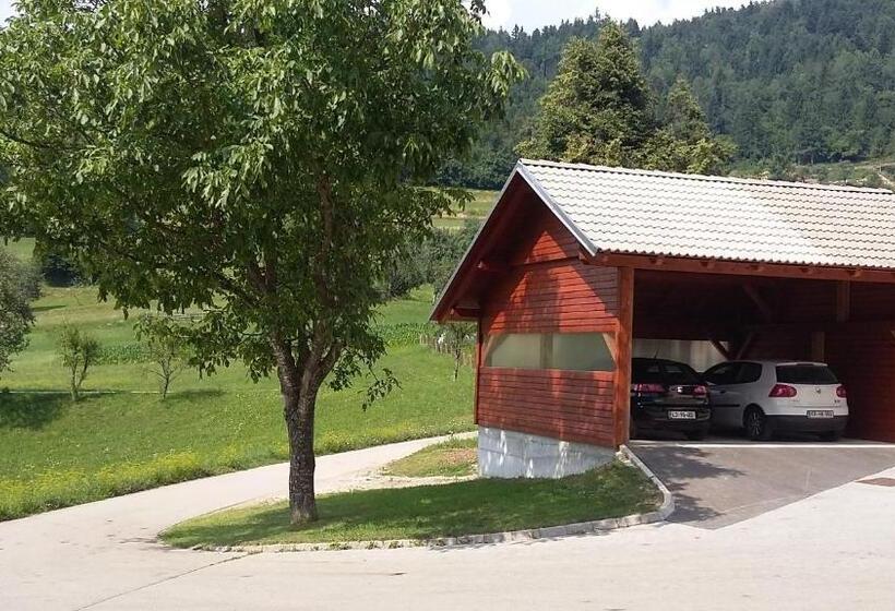 پانسیون Apartment Vrtacnik