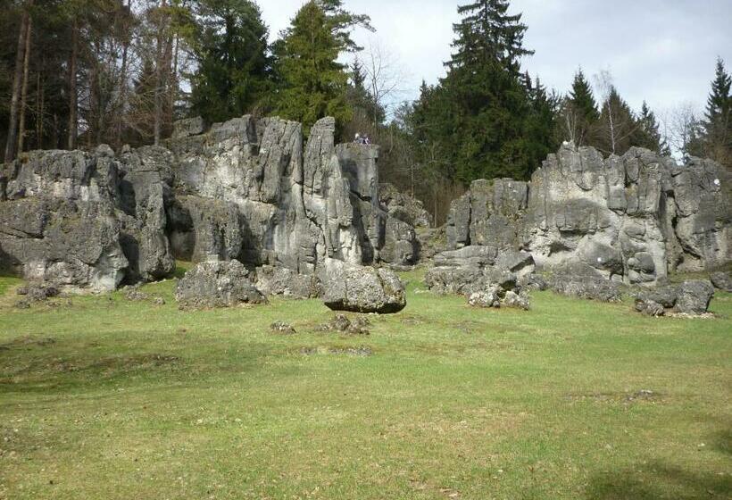 ペンション Landgasthof Zur Scheune