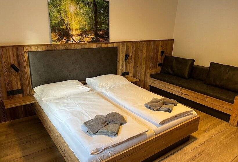 הוסטל Eibinghof Bed & Breakfast & Swim