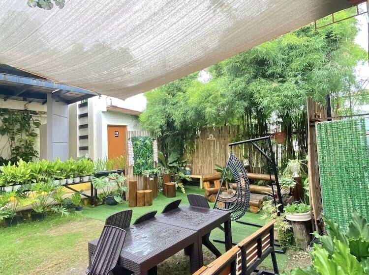 旅馆 Manora Apartment