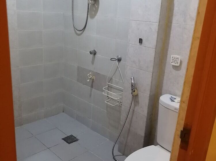 旅馆 Manora Apartment