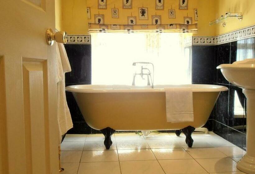 旅馆 The Hunters Rest Inn