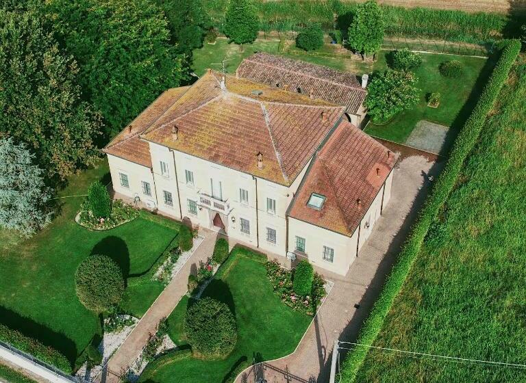 B&b Residence Il Ciliegio , Via Villa Superiore 93 Luzzara