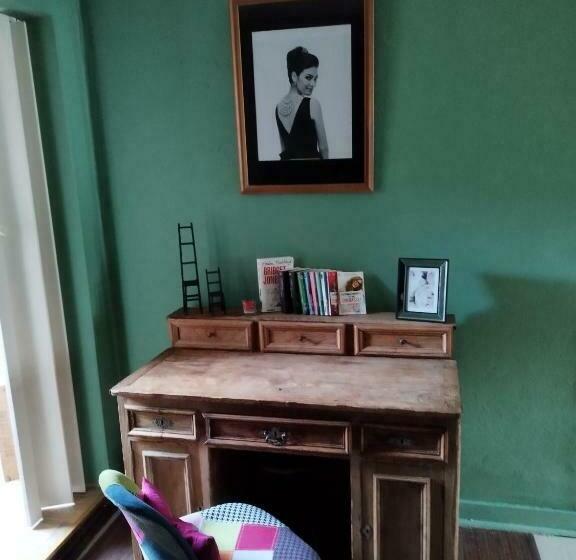 צימר Maison D Hôtes Les Notes Endormies  Suite La Mystérieuse