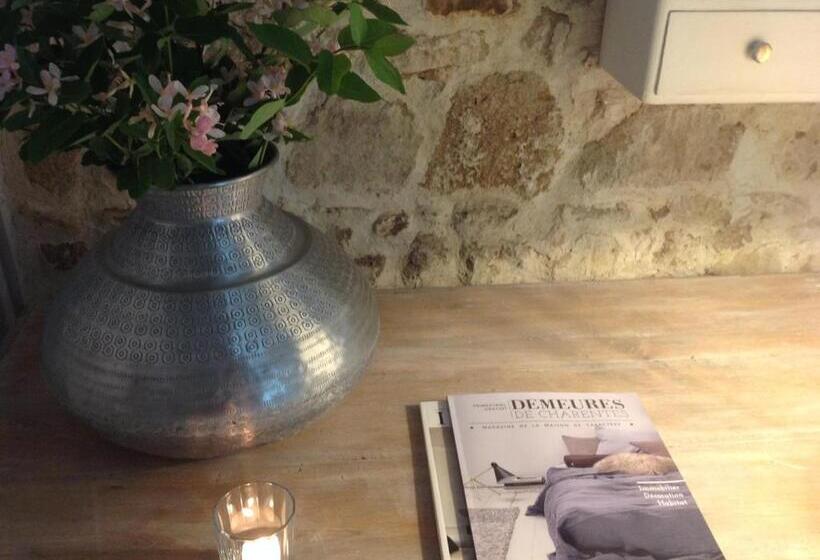 Bed and Breakfast Domaine Charente Glamping Familyroom Le Jardin With External Toilet & Shower House & Outdoor Kitchen