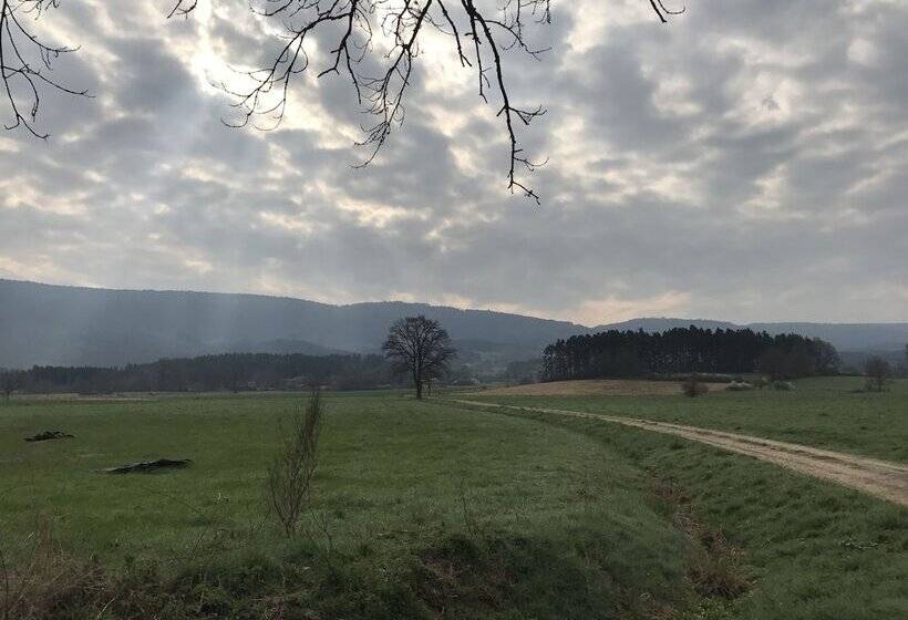 צימר Domaine La Reveille