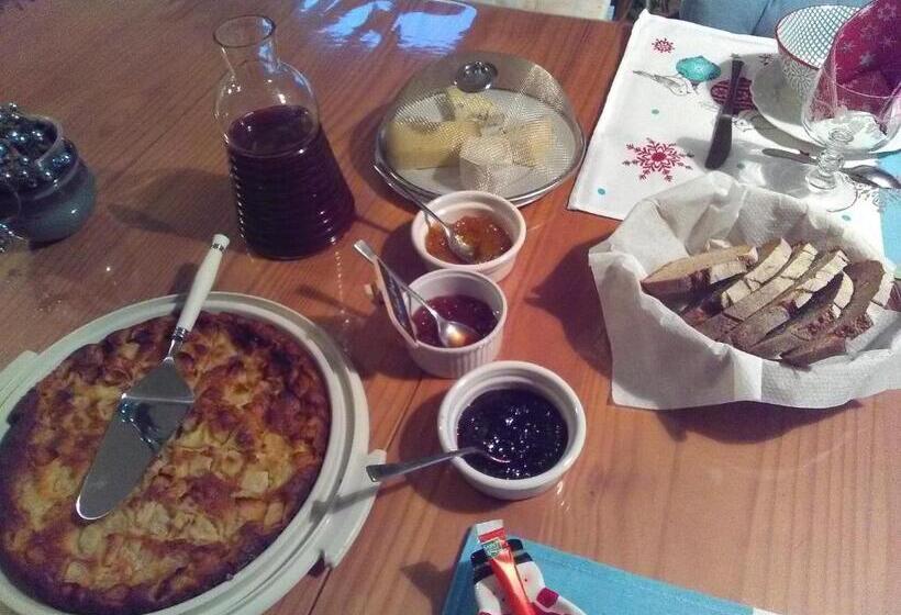 ベッドアンドブレックファースト Douce Vallee