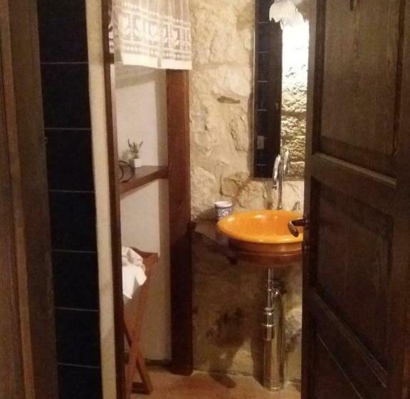 مبيت وإفطار La Casa Del Pittore Di Petralia