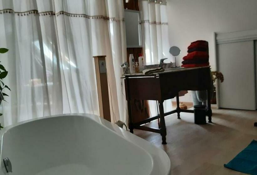 Bed and Breakfast La Martre