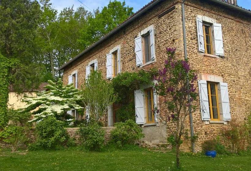 Bed and Breakfast Maison Et Jardin Talinou