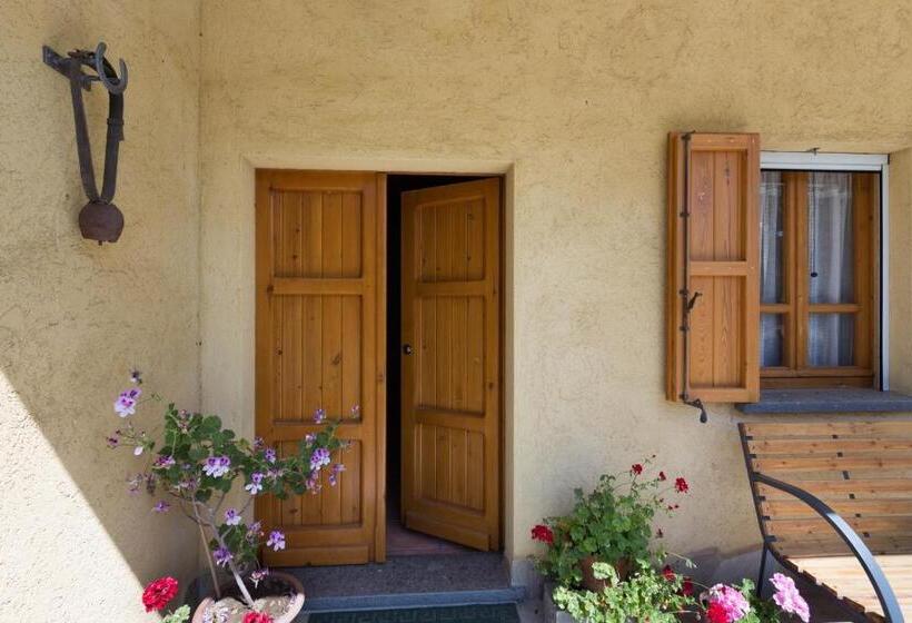 مبيت وإفطار Su Pitiolu   Casa Vacanze