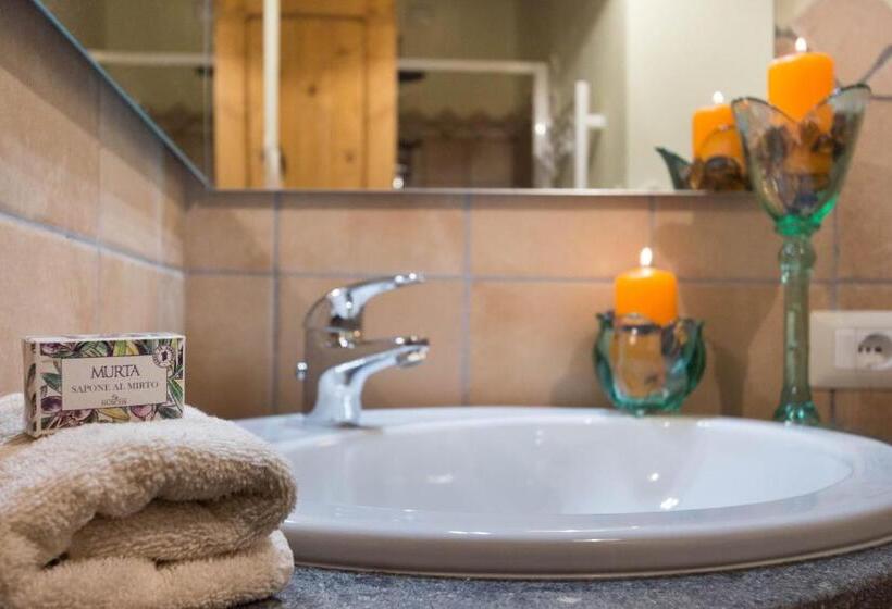 مبيت وإفطار Su Pitiolu   Casa Vacanze