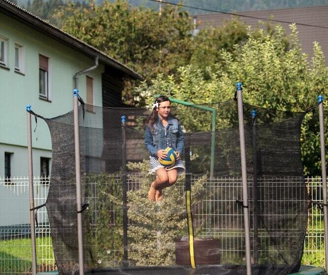 Bikeski Family Hotel, B&b, Apartaments, Rooms