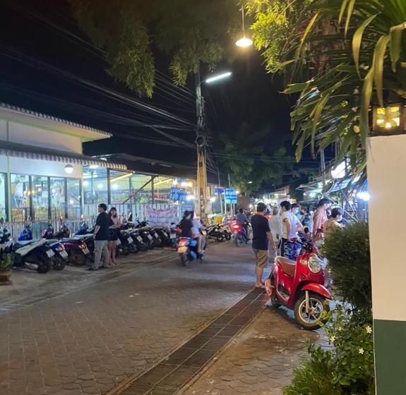 Hotel วินเนอร์วิว เกาะล้าน