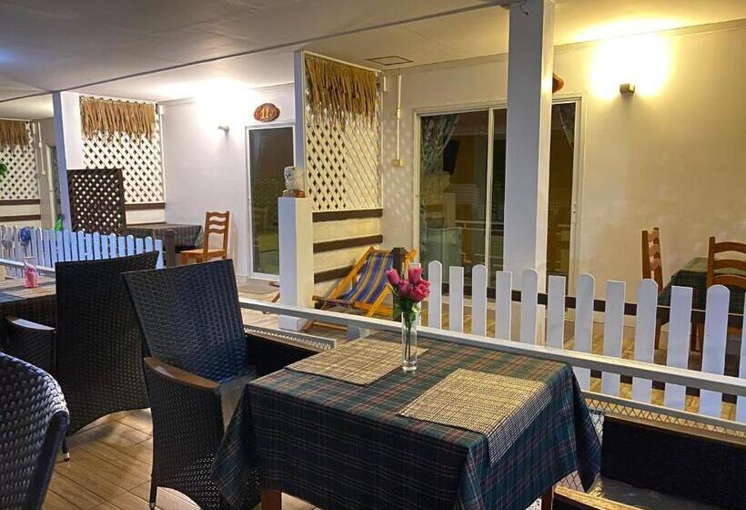 Hotel วินเนอร์วิว เกาะล้าน