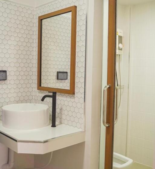 Hotel วินเนอร์วิว เกาะล้าน