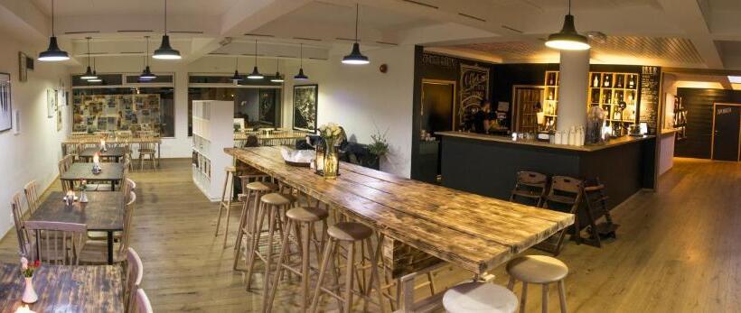 فندق Fugl Fønix