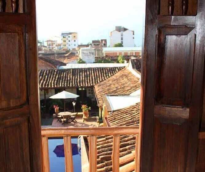 호텔 La Serrana Hostal Spa