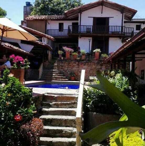 호텔 La Serrana Hostal Spa